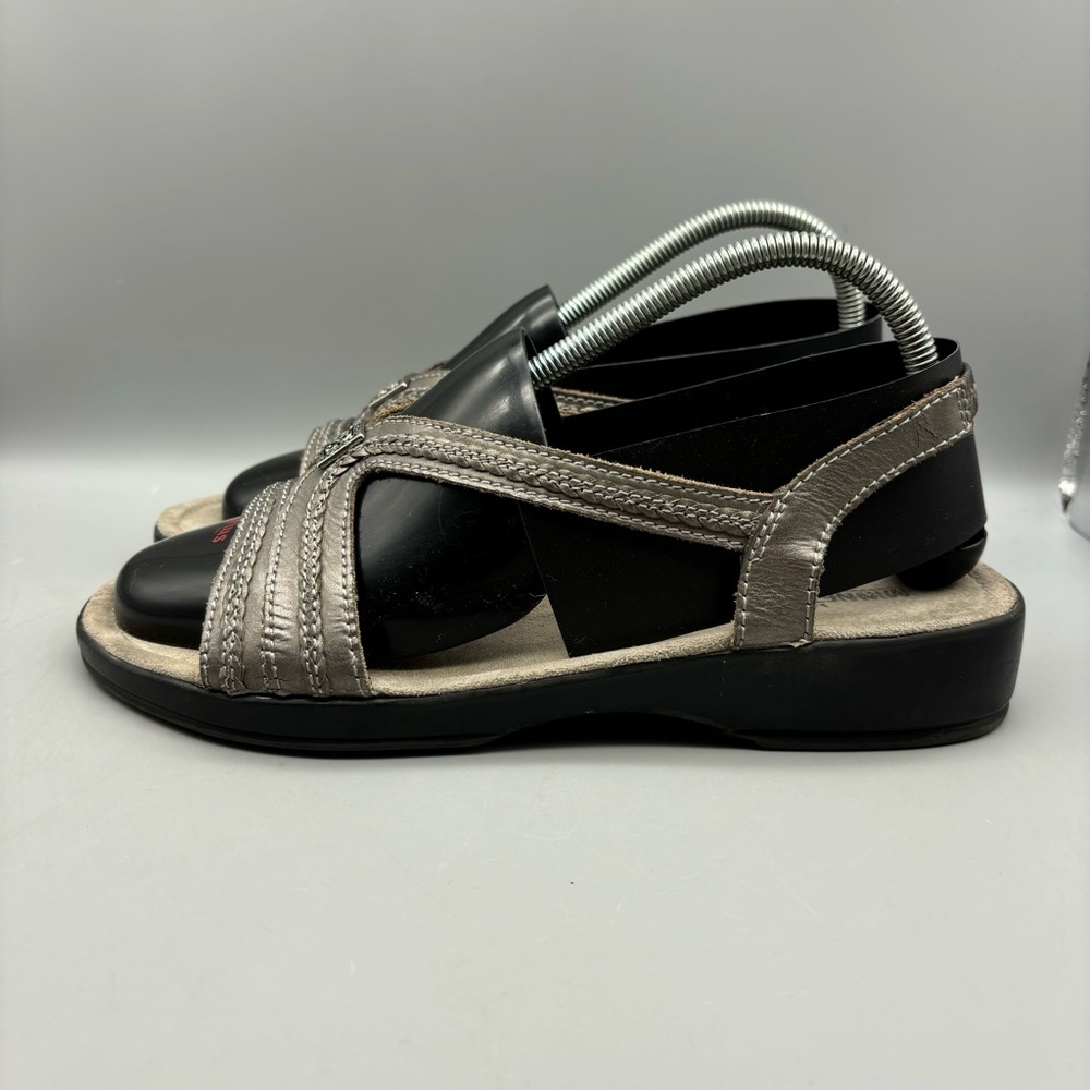 Minnetonka Galina Sandals Women’s Size 10 Metallic Pewter Leather Braided‎ Trim